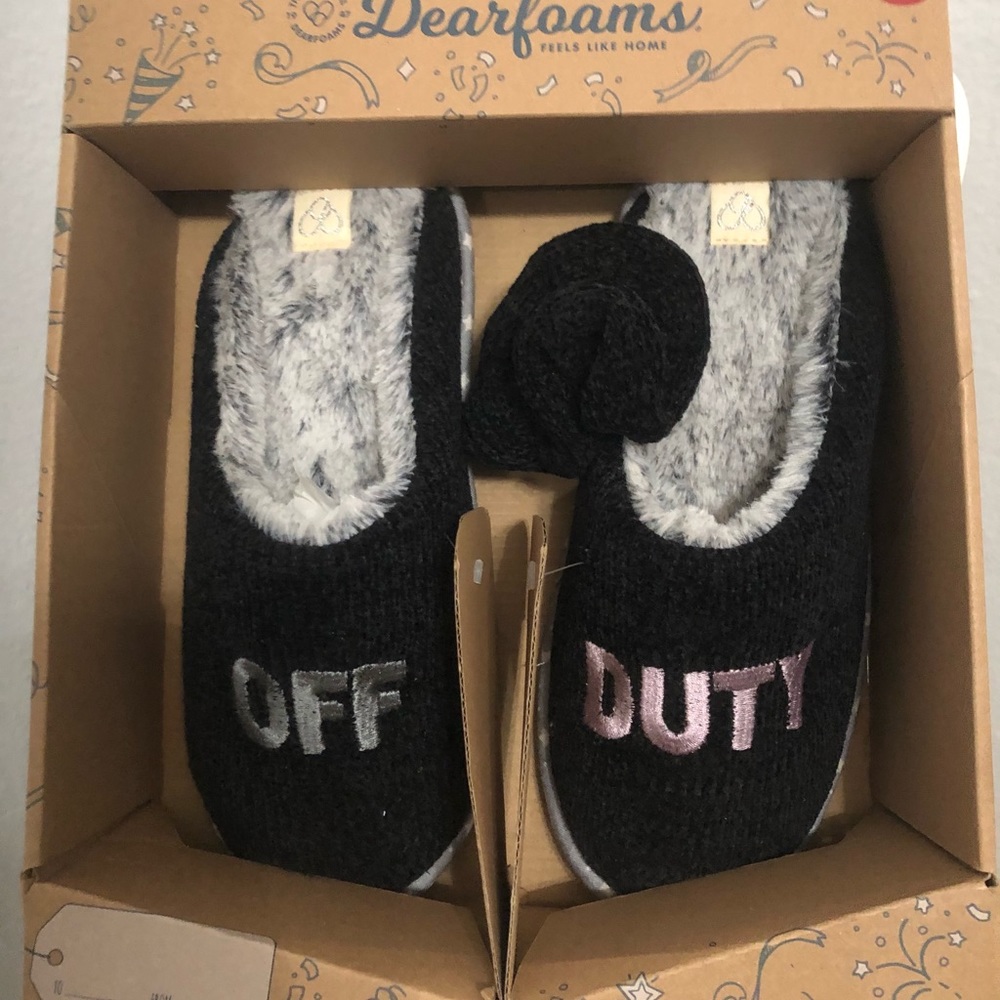New in box! Dearforms slippers